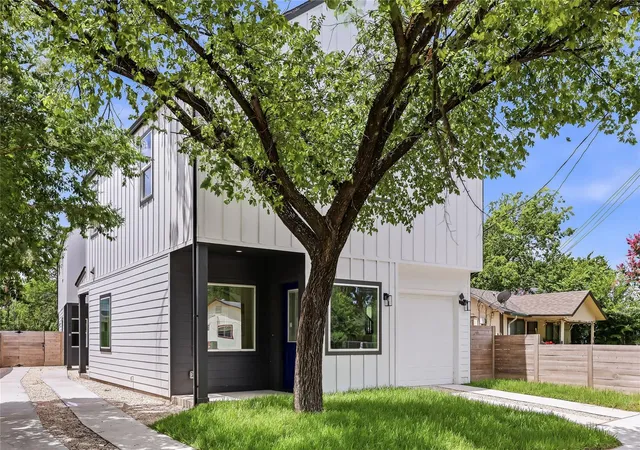 Photo 2 of Single family home for sale at 6809 Porter St #1, Austin, TX 78741 | MLS# 9857361 | Listing updated on 2026-08-22