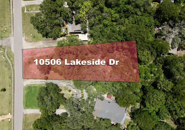 1st image of 10506 Lakeside Dr, Jonestown, TX 78645 | MLS# 4617987