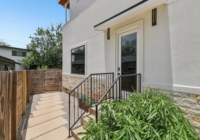 Photo 3 of Single family home for sale at 1406 Camelot Cir #2, Austin, TX 78745 | MLS# 9792499 | Listing updated on 2026-09-26