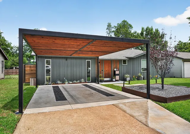 3rd image of 6403 Hickman Ave, Austin, TX 78723 | MLS# 8278893