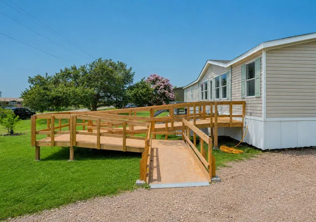 Photo 2 of Manufactured home for sale at 171 Railyard Dr, Kyle, TX 78640 | MLS# 1603929 | Listing updated on 2026-09-07