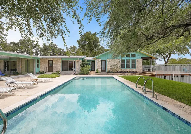 3rd image of 706 Barton Blvd, Austin, TX 78704 | MLS# 3785427
