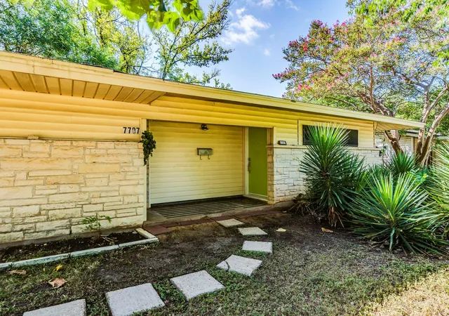 Photo 3 of Single family home for sale at 7707 Tisdale Dr, Austin, TX 78757 | MLS# 8970555 | Listing updated on 2026-09-01