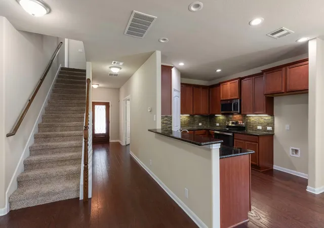 3rd image of 1814 Saline Creek Dr, Cedar Park, TX 78613 | MLS# 1651296