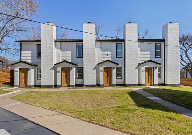 26th image of 2706 Wheless Ln #Bldg 1, Austin, TX 78723 | MLS# 9140932