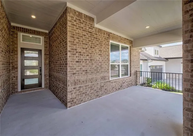 Photo 3 of Single family home for sale at 154 Sequoia Dr, Kyle, TX 78640 | MLS# 6975392 | Listing updated on 2026-10-04