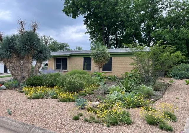 Photo 1 of Single family home for sale at 1708 Forestglade Dr, Austin, TX 78745 | MLS# 8106235 | Listing updated on 2026-10-08