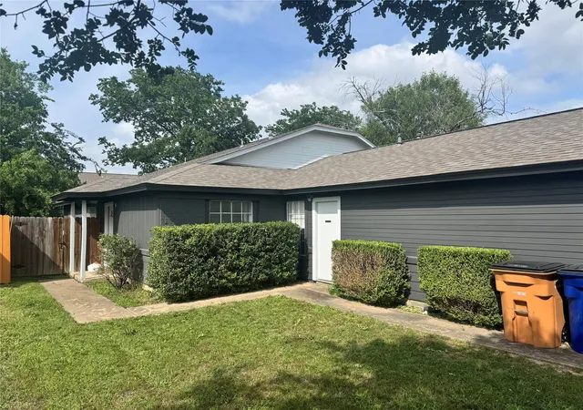 Photo 2 of House for sale at 11910 Sunhillow Bnd, Austin, TX 78758 | MLS# 4342289 | Listing updated on 2026-06-24
