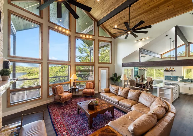 5th image of 3609 Peninsular Dr, Marble Falls, TX 78654 | MLS# 3182903
