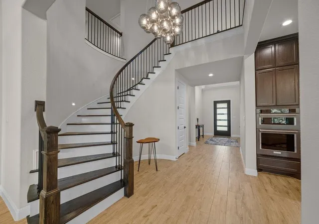 Photo 4 of Single family home for sale at 461 Crosswater Ln, Dripping Springs, TX 78620 | MLS# 3510641 | Listing updated on 2026-08-02