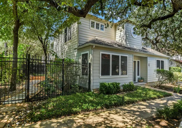 Photo 1 of Condo for sale at 1011 Brodie St #8, Austin, TX 78704 | MLS# 5675570 | Listing updated on 2026-09-06