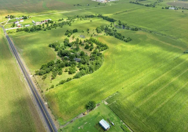 image of 14201 Lund Carlson Rd, Coupland, TX 78615 | MLS# 3540553