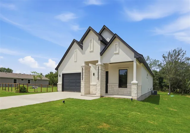 2nd image of 145 Kawainui Ln, Bastrop, TX 78602 | MLS# 4369974