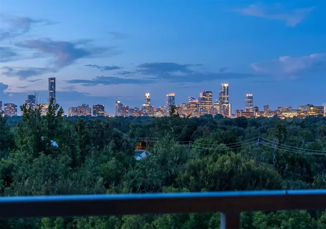 1st image of 1320 Robert Browning St #408, Austin, TX 78723 | MLS# 9628233
