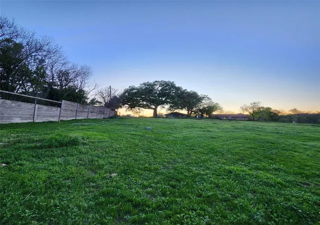 Photo 2 of Land for sale at 701 Montgomery St, Georgetown, TX 78626 | MLS# 6673295 | Listing updated on 2026-07-09