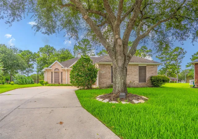 Homes for sale in Pearland, TX | 3310 Flower Field Ln, Pearland, TX 77584 | MLS# 6695521