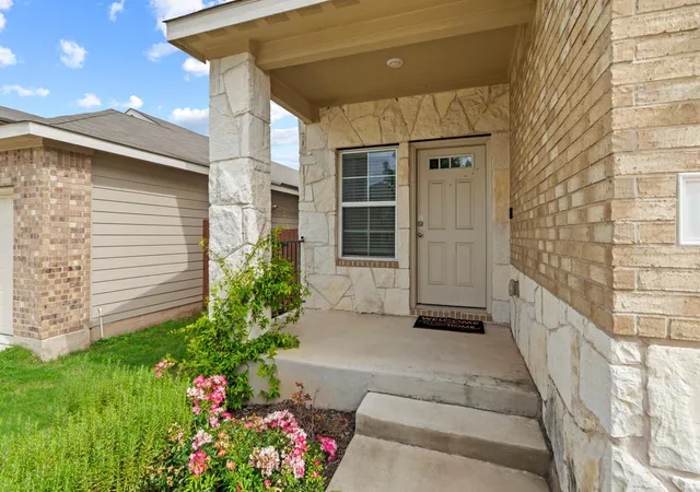 Homes for sale in Liberty Hill, TX | 520 Longmount Cv, Liberty Hill, TX 78642 | MLS# 1146516