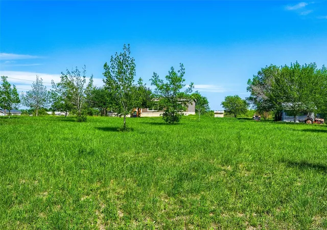 Photo 30 of Manufactured home for sale at 401 Graef Rd, Kyle, TX 78640 | MLS# 1678954 | Listing updated on 2026-09-28