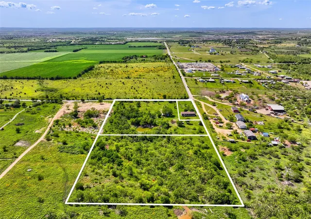 30th image of 401 Graef Rd, Kyle, TX 78640 | MLS# 1678954