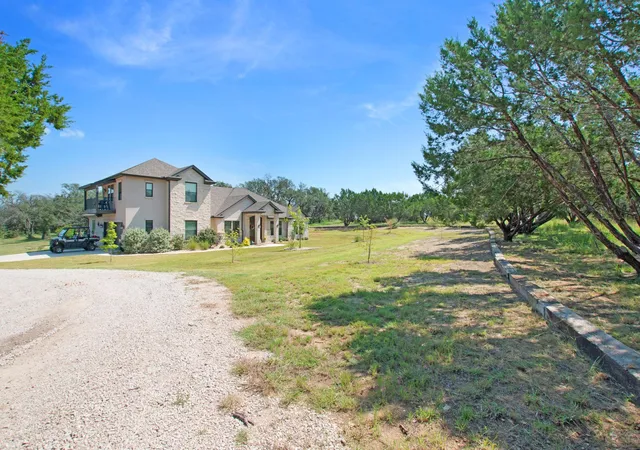 Photo 3 of Single family home for sale at 201 Brothers Ln, Burnet, TX 78611 | MLS# 9873697 | Listing updated on 2026-08-27