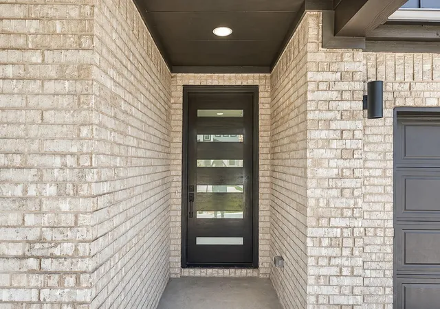 Photo 2 of Single family home for sale at 19600 Erna Dr, Pflugerville, TX 78660 | MLS# 8426049 | Listing updated on 2026-10-08