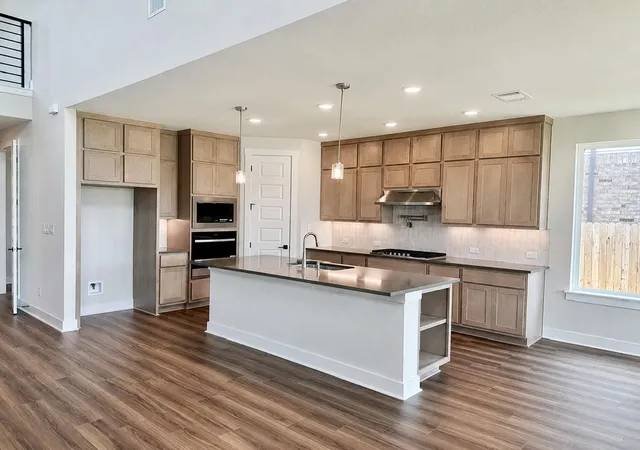 Photo 3 of Single family home for sale at 19600 Erna Dr, Pflugerville, TX 78660 | MLS# 8426049 | Listing updated on 2026-10-08