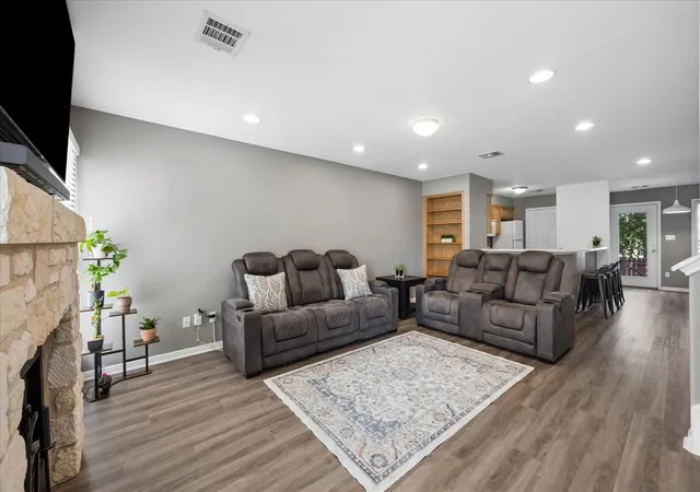Photo 2 of Condo for sale at 6900 E Riverside Dr #31, Austin, TX 78741 | MLS# 6534662 | Listing updated on 2026-08-26