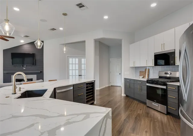 1st image of 800 Portchester Castle Path, Pflugerville, TX 78660 | MLS# 1991598