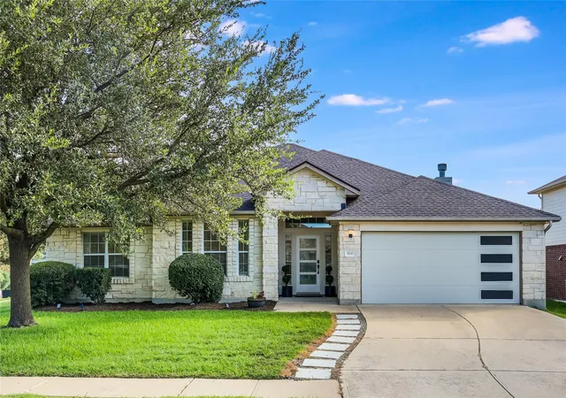 2nd image of 800 Portchester Castle Path, Pflugerville, TX 78660 | MLS# 1991598