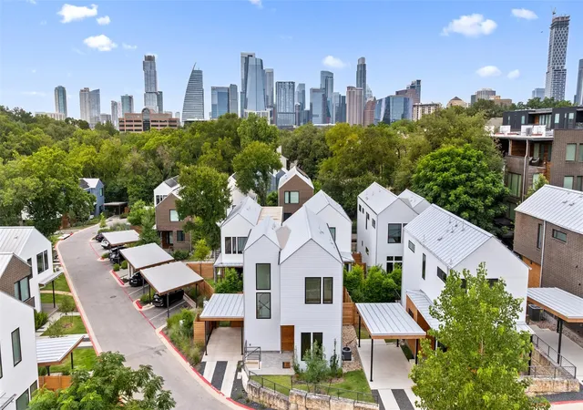 4th image of 900 S 2Nd St #21, Austin, TX 78704 | MLS# 3294317