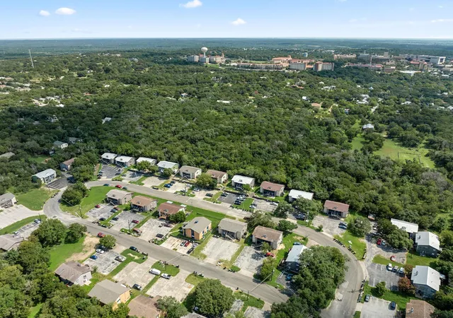 34th image of 608 Bracewood Cir, San Marcos, TX 78666 | MLS# 5500794