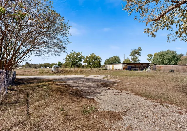 Photo 3 of Single family home for sale at 1700 Webberwood Dr, Webberville, TX 78621 | MLS# 8957364 | Listing updated on 2026-10-11