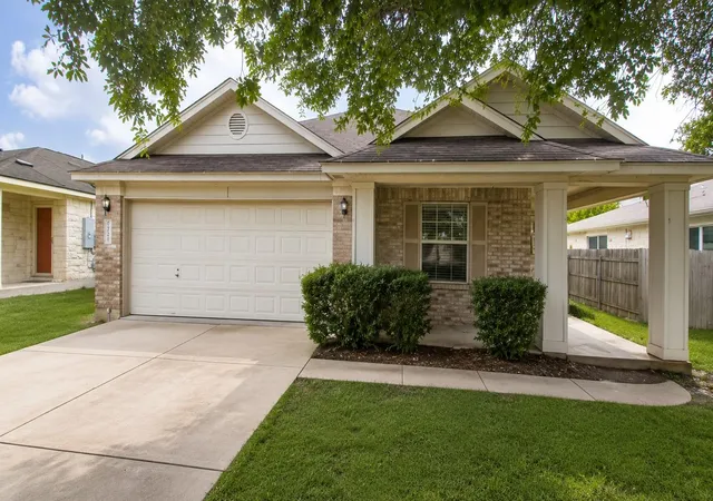 Photo 1 of Single family home for sale at 210 Lucky Clover Ln, Hutto, TX 78634 | MLS# 5157080 | Listing updated on 2026-09-02