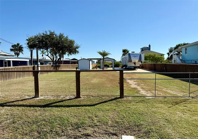 26th image of 127 Copano Cove Rd, Rockport, TX 78382 | MLS# 9863043