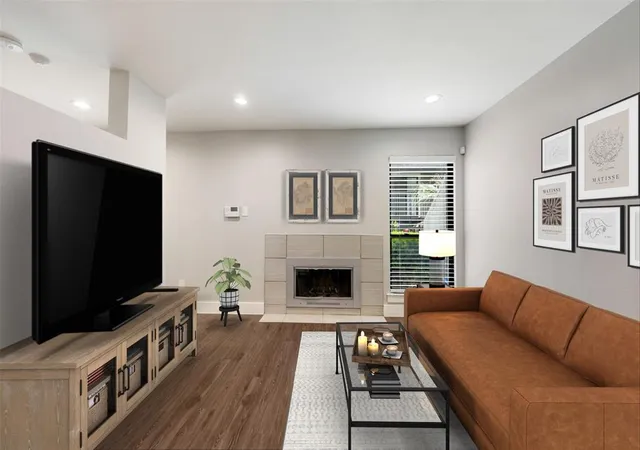 1st image of 935 La Posada Dr #115, Austin, TX 78752 | MLS# 2121379