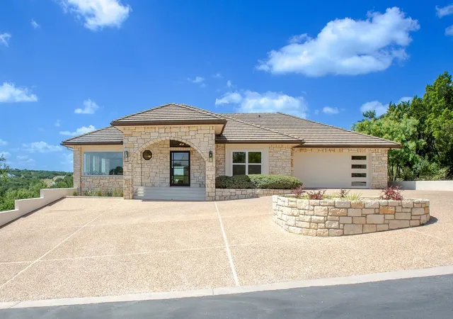Homes for sale in Horseshoe Bay, TX | 715 Fawn, Horseshoe Bay, TX 78657 | MLS# 9149254
