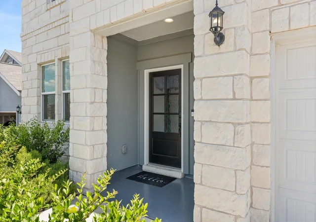 Photo 2 of Single family home for sale at 200 Caisson Trl, Liberty Hill, TX 78642 | MLS# 4168615 | Listing updated on 2026-08-23
