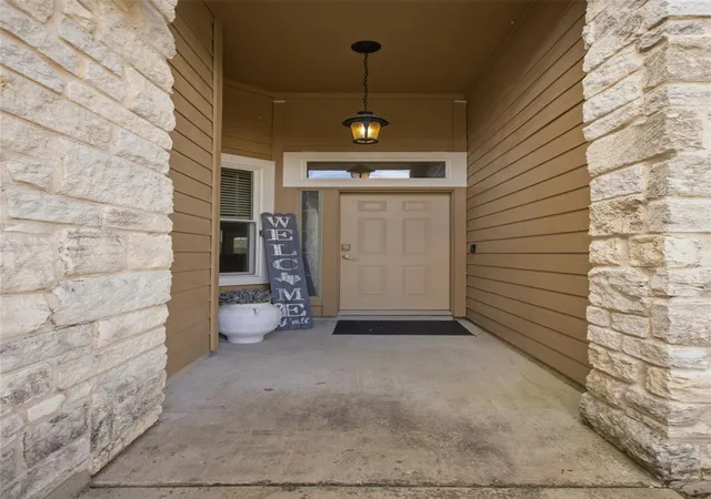 Photo 3 of Single family home for sale at 109 Cailin Ct, Burnet, TX 78611 | MLS# 2371071 | Listing updated on 2026-10-06