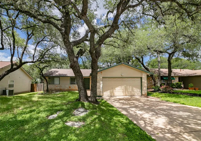 Photo 1 of Single family home for sale at 3312 Galesburg Dr, Austin, TX 78745 | MLS# 5612959 | Listing updated on 2026-10-01