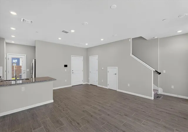 5th image of 9015 Cattle Baron Path #1102, Austin, TX 78747 | MLS# 4613043