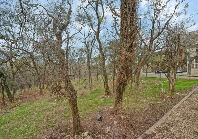 21st image of 1013 Chestnut St #B1, San Marcos, TX 78666 | MLS# 1181841