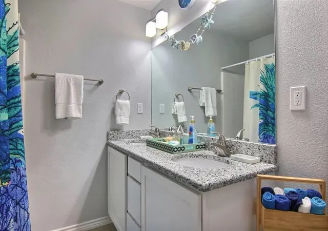 17th image of 1809 Fishermans Cove Rd, Port Aransas, TX 78373 | MLS# 1769654
