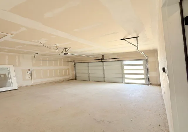 18th image of 2031 Applewood Dr, Lockhart, TX 78644 | MLS# 3363471