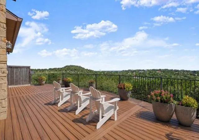 Photo 4 of Single family home for sale at 1110 Crestone Strm Dr, Austin, TX 78738 | MLS# 6315862 | Listing updated on 2026-07-22