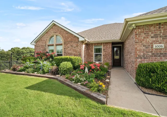 2nd image of 1006 Lonestar Dr, Kempner, TX 76539 | MLS# 2027635
