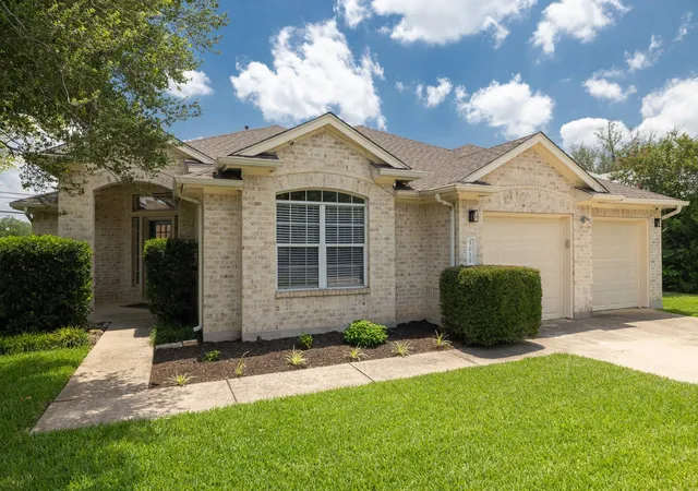 Homes for sale in Round Rock, TX | 3011 Bent Tree Loop, Round Rock, TX 78681 | MLS# 9967703