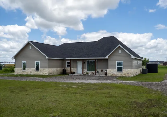 Homes for sale in Bertram, TX | 140 Daniel Dr, Bertram, TX 78605 | MLS# 4604407