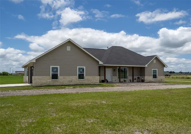 Homes for sale in Bertram, TX | 140 Daniel Dr, Bertram, TX 78605 | MLS# 4604407