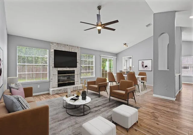 Photo 2 of Sale Pending at 2209 Cedar Branch Dr, Austin, TX 78727 | MLS# 6455352 | Listing updated on 2026-08-25