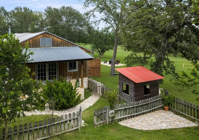 40th image of 317 Walnut Creek Rd, Bastrop, TX 78602 | MLS# 3552741